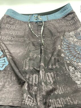 Affliction Board Shorts Studded Skull Cross Grunge Size 38 Baggy Swim